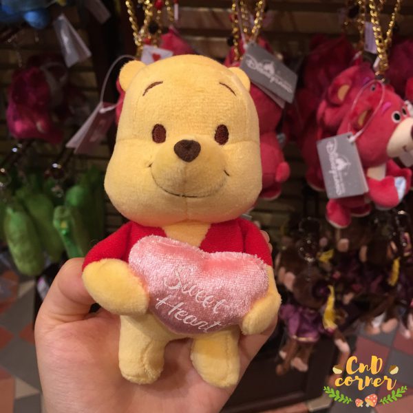 Plush 公仔 Pooh Sweet Heart Plush Keychain 小熊維尼Sweet Heart公仔掛飾 Pooh and Friends 小熊維尼與好友