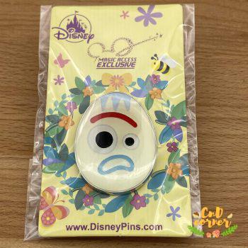 Pin 徽章 HK Disneyland 12th Anniversary Jumbo Pin 香港迪士尼12週年大徽章 Disney Anniversary 迪士尼週年紀念